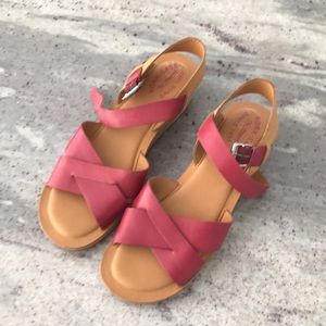Kork-Ease Red & Tan Leather Wedge Sandals Women’s 11